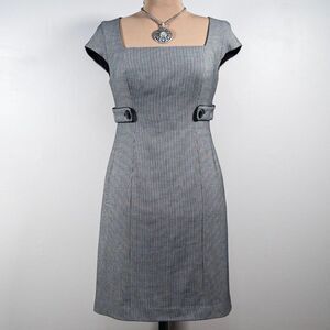 Jones New York Black and White Houndstooth Knit Cap Sleeve Shift Dress